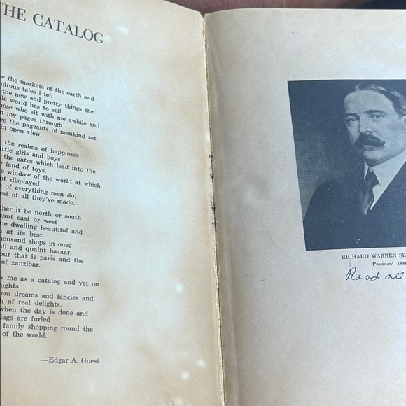 Vintage Catalogue Replica - Yellow and Red - Picture 4 of 6